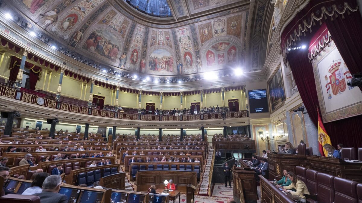 Badajoz perderá un escaño del Congreso en la próxima legislatura y lo ganará Valencia