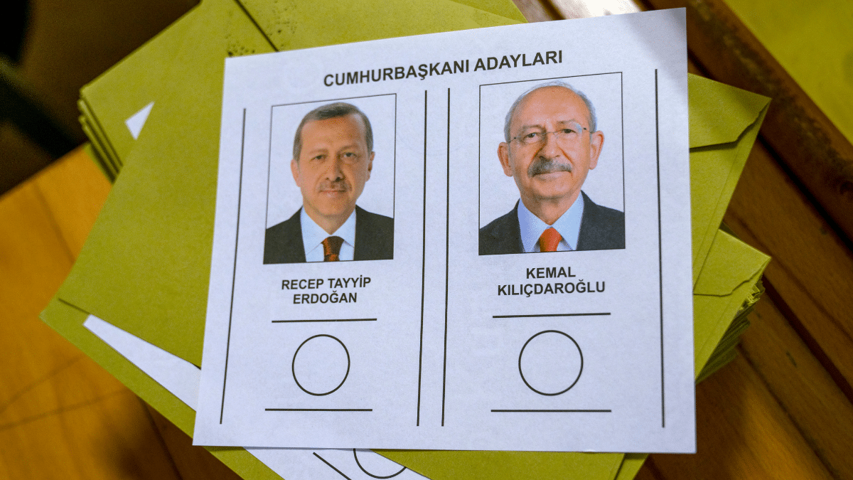 Erdogan lidera los resultados oficiales de las elecciones presidenciales turcas