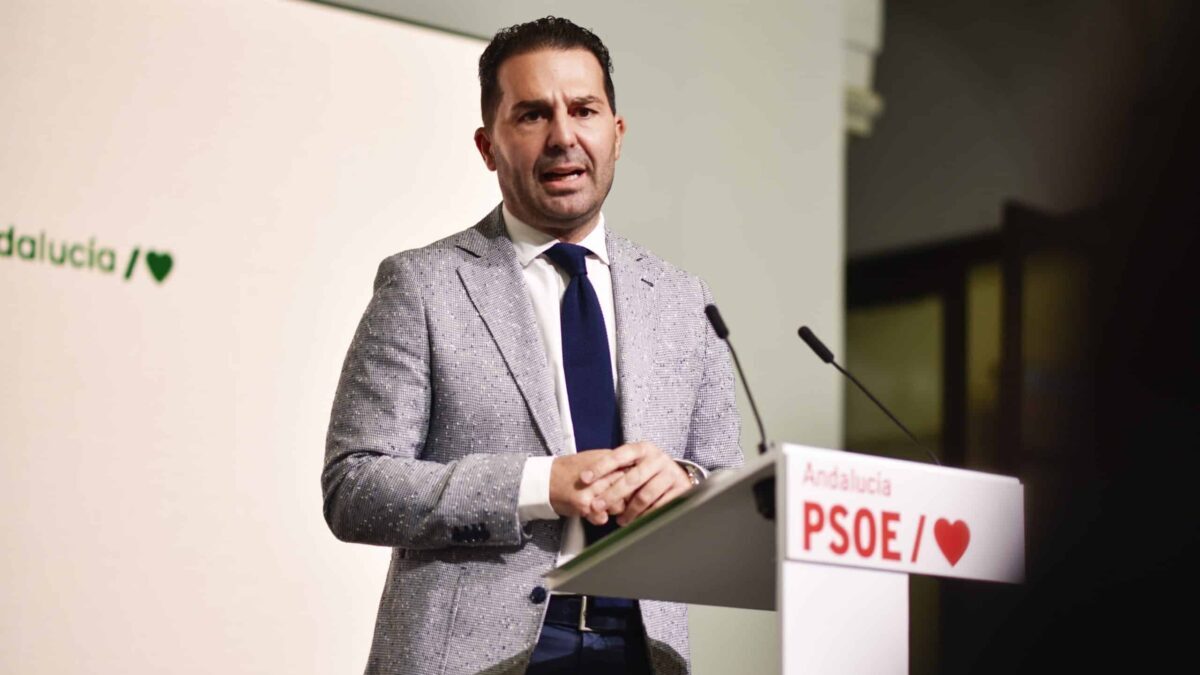 El número tres del PSOE de Andalucía cesa «temporalmente» por el secuestro de una concejal en Granada