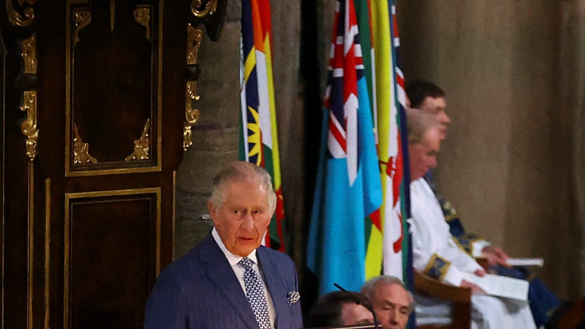 El rey Carlos III es coronado en Escocia en una ceremonia en la que ha participado el príncipe Guillermo