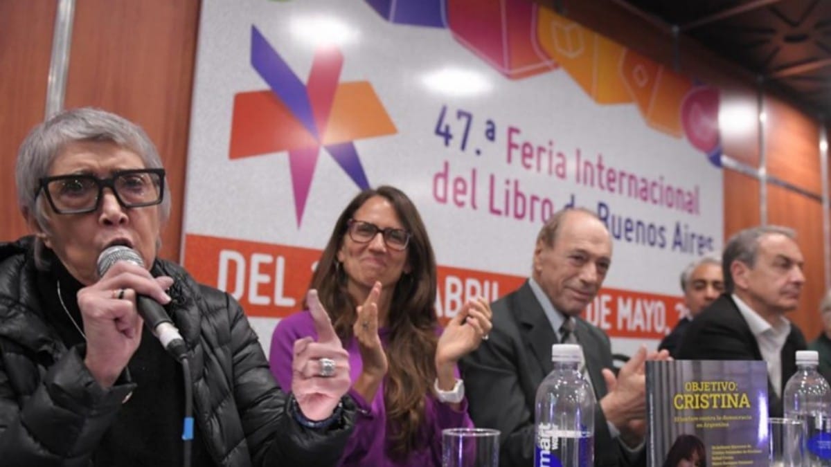 El Grupo de Puebla presenta un libro para blanquear a Cristina Kirchner