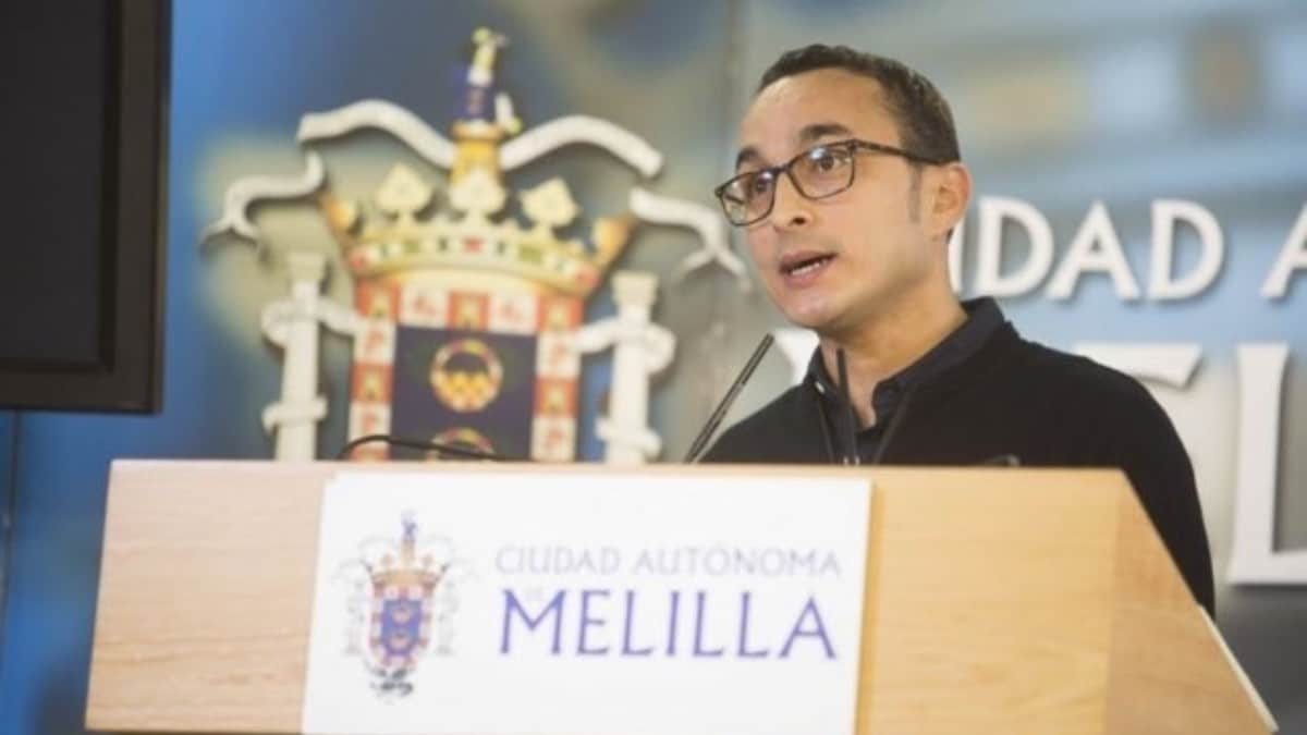 El presidente de Melilla destituye al consejero del partido musulmán detenido por su implicación en la compra de votos
