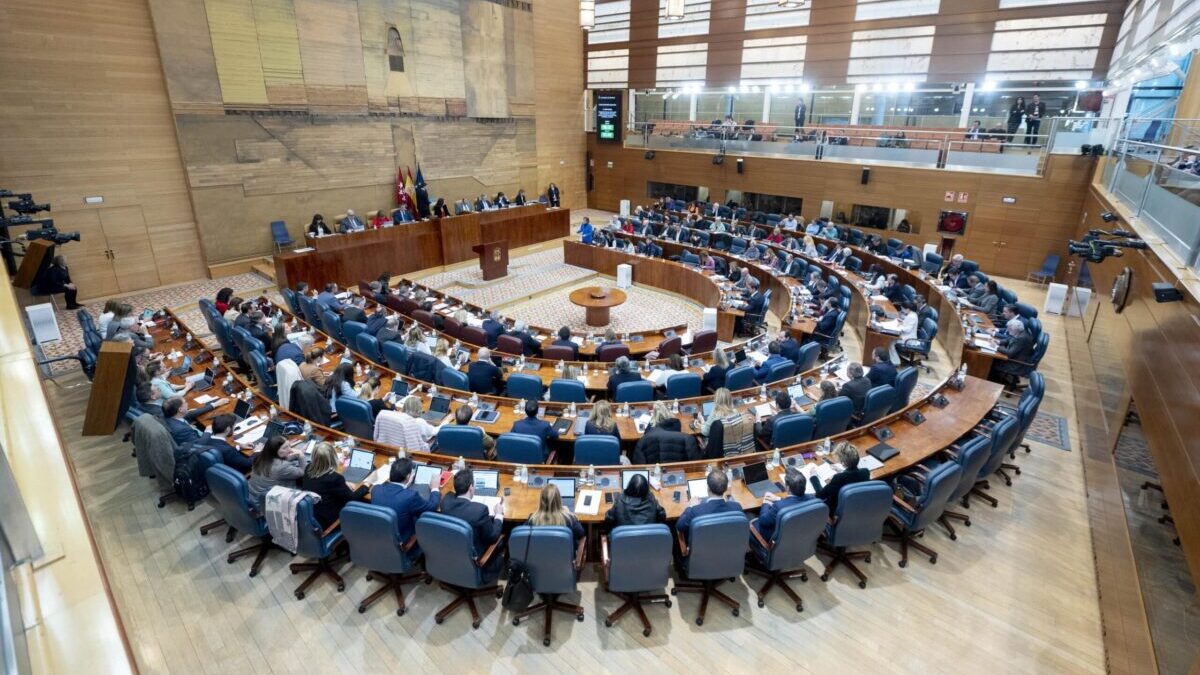 Comienza la XIII Legislatura de la Comunidad de Madrid con la constitución de la Mesa de la Asamblea