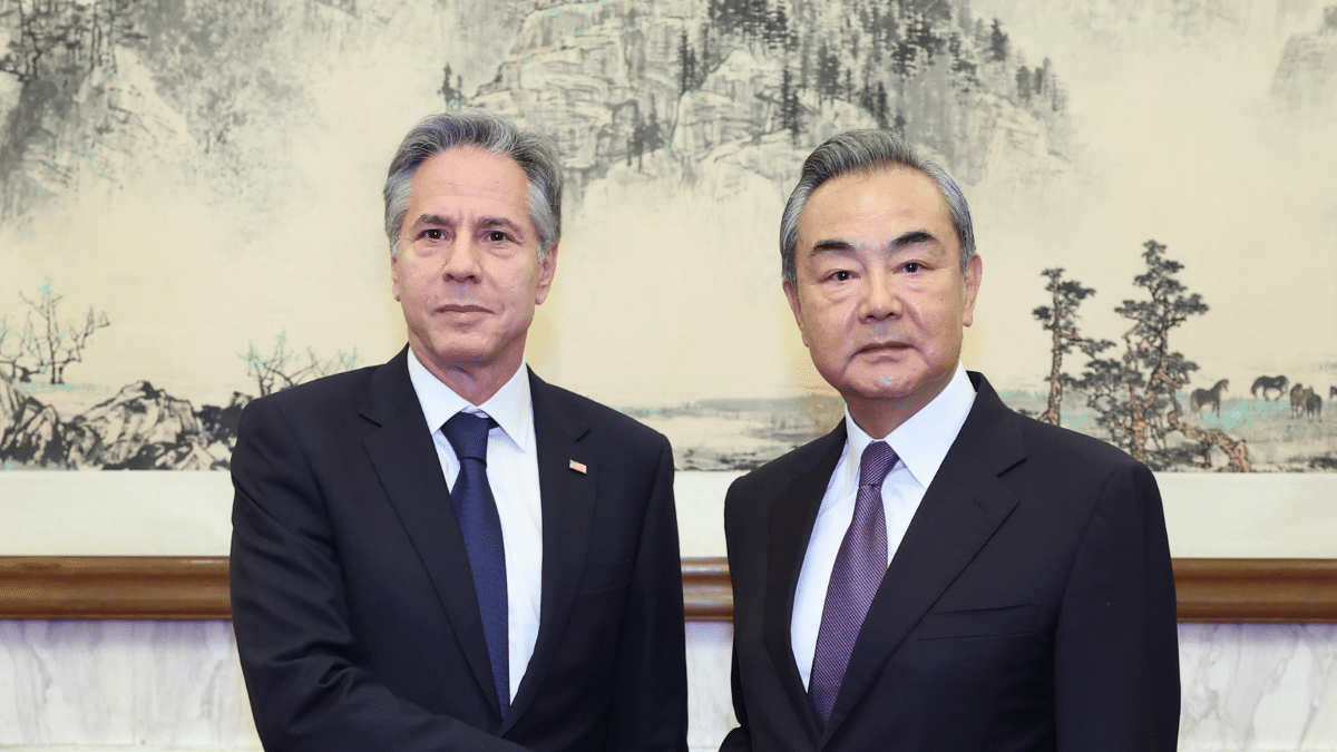 China y EEUU proseguirán contactos de alto nivel tras el encuentro entre Blinken y el ministro de Exteriores chino
