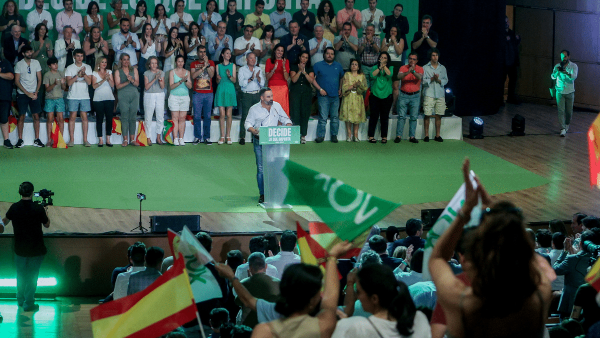 Abascal se compromete ante sus votantes a «cambiar el rumbo de España» en el inicio de precampaña para el 23J