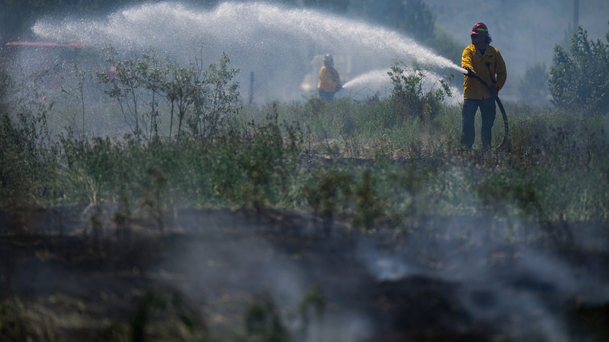 Casi un centenar de bomberos españoles viajarán a Canadá a ayudar a extinguir la ola de incendios