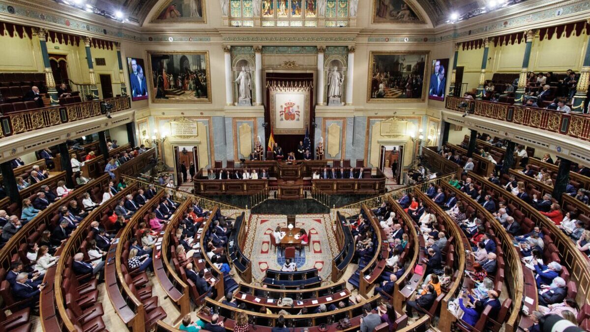 Comienza la XV Legislatura con la mitad del Congreso renovada y una media de edad más alta