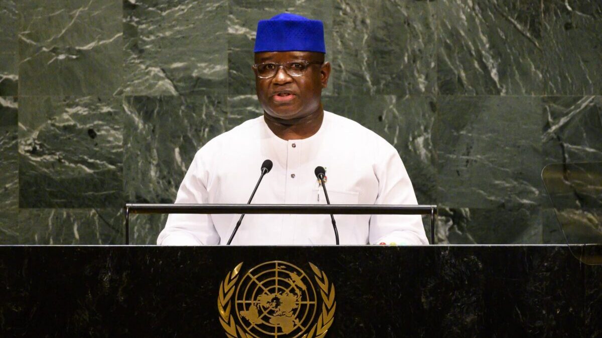 El jefe del Ejército de Sierra Leona pide lealtad al Gobierno ante los rumores de otro golpe de Estado en África