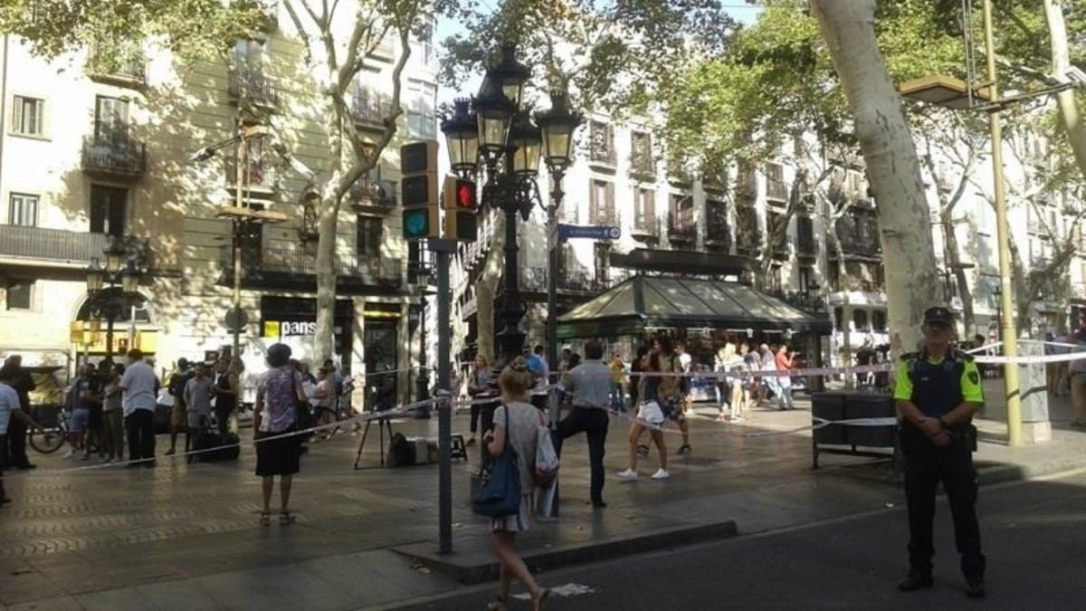 Dispositivo policial en las Ramblas (Barcelona) días después del atentado yihadista. Europa Press