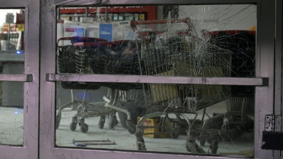 Más de 50 detenidos en la Provincia de Buenos Aires tras la ola de saqueos a supermercados