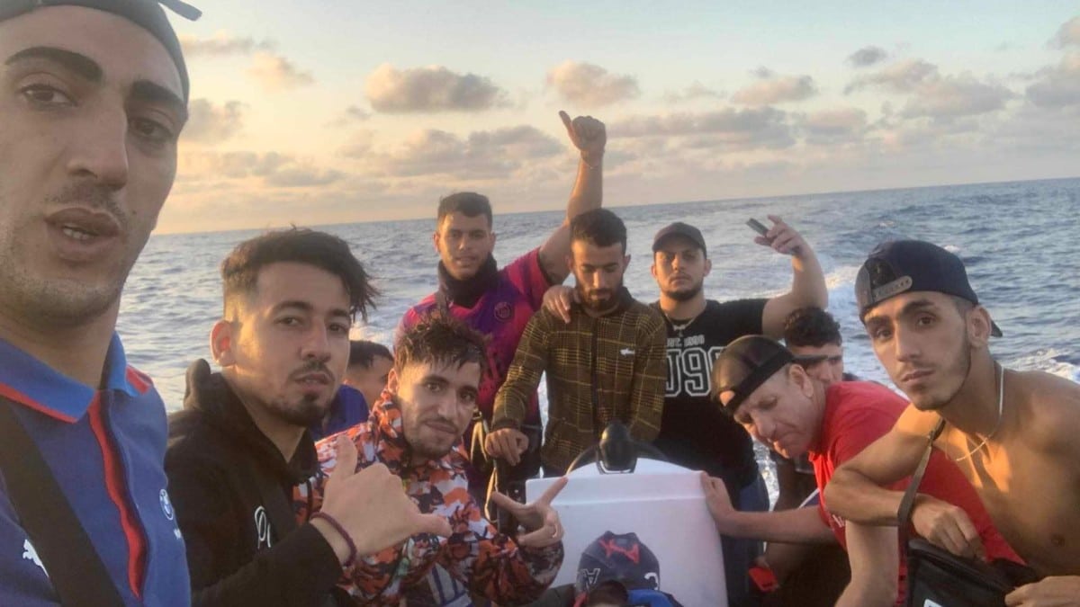 Más de 800 inmigrantes ilegales llegaron a costas españolas en la última semana