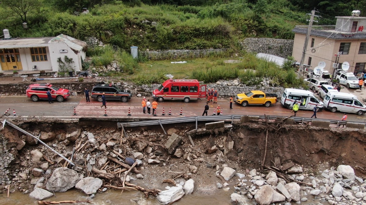 Al menos 21 muertos y seis desaparecidos por las lluvias torrenciales en el norte de China