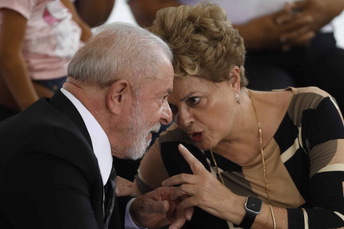 El Supremo de Brasil mantiene los derechos políticos de la expresidenta Dilma Rousseff