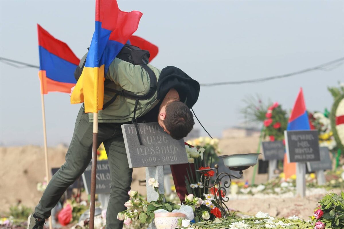 Nagorno Karabaj anuncia el alto el fuego tras los ataques del pasado martes