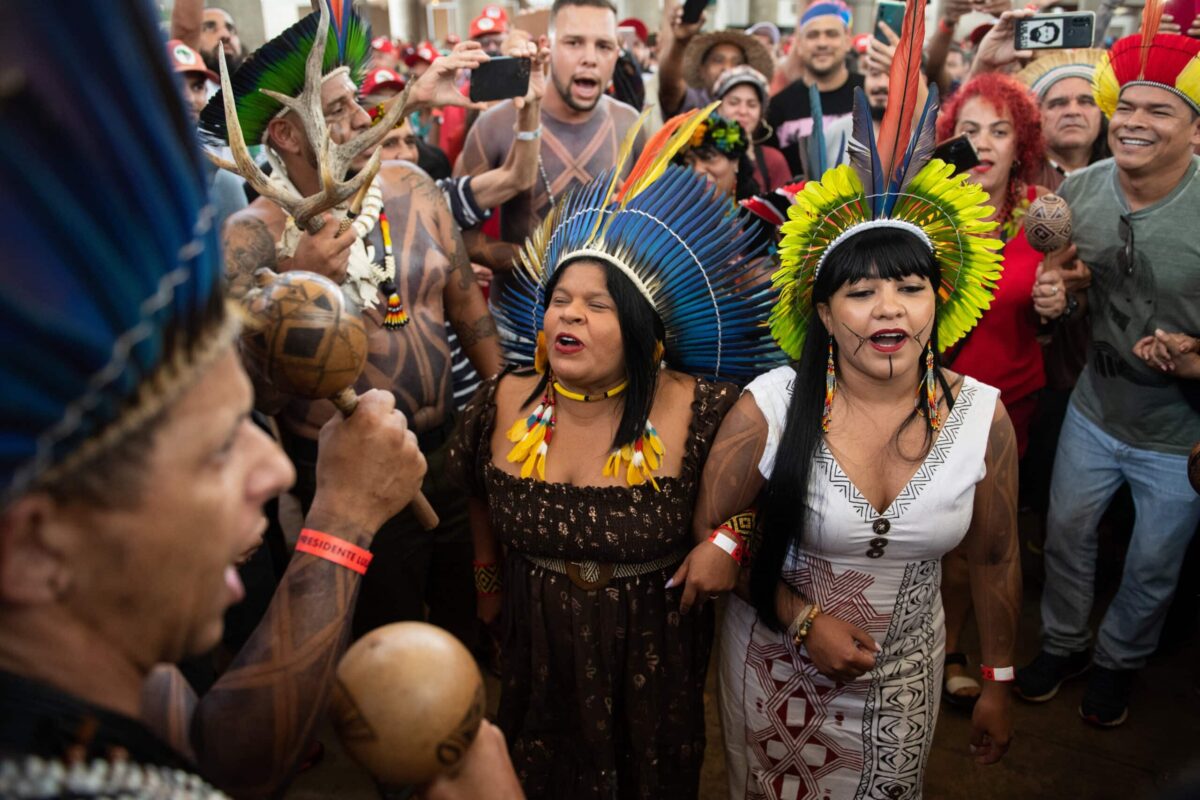 El Senado de Brasil rechaza las tierras indígenas «históricas» promovidas por Lula da Silva