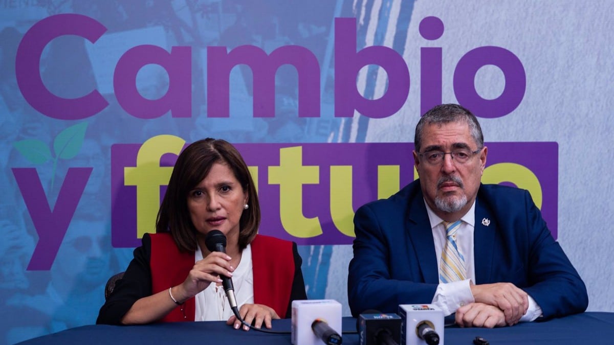 El presidente electo de Guatemala pone en alto de manera temporal el proceso de transición