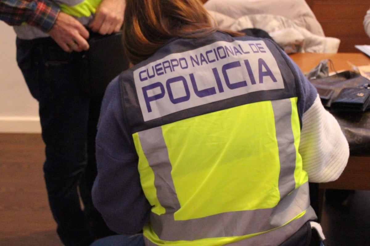 Dos detenidos por concertar matrimonios de conveniencia para regularizar inmigrantes en Oviedo y Pamplona