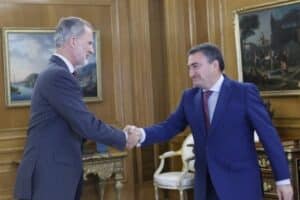 El Rey Felipe VI recibe a Aitor Estaban. Europa Press.