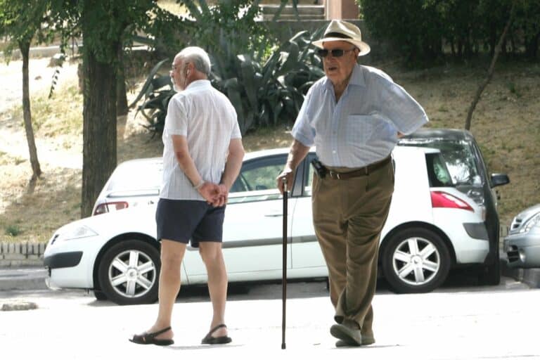 Casi un millón de pensionistas de antiguas mutualidades sigue esperando que Hacienda les devuelva la renta que pagaron de más