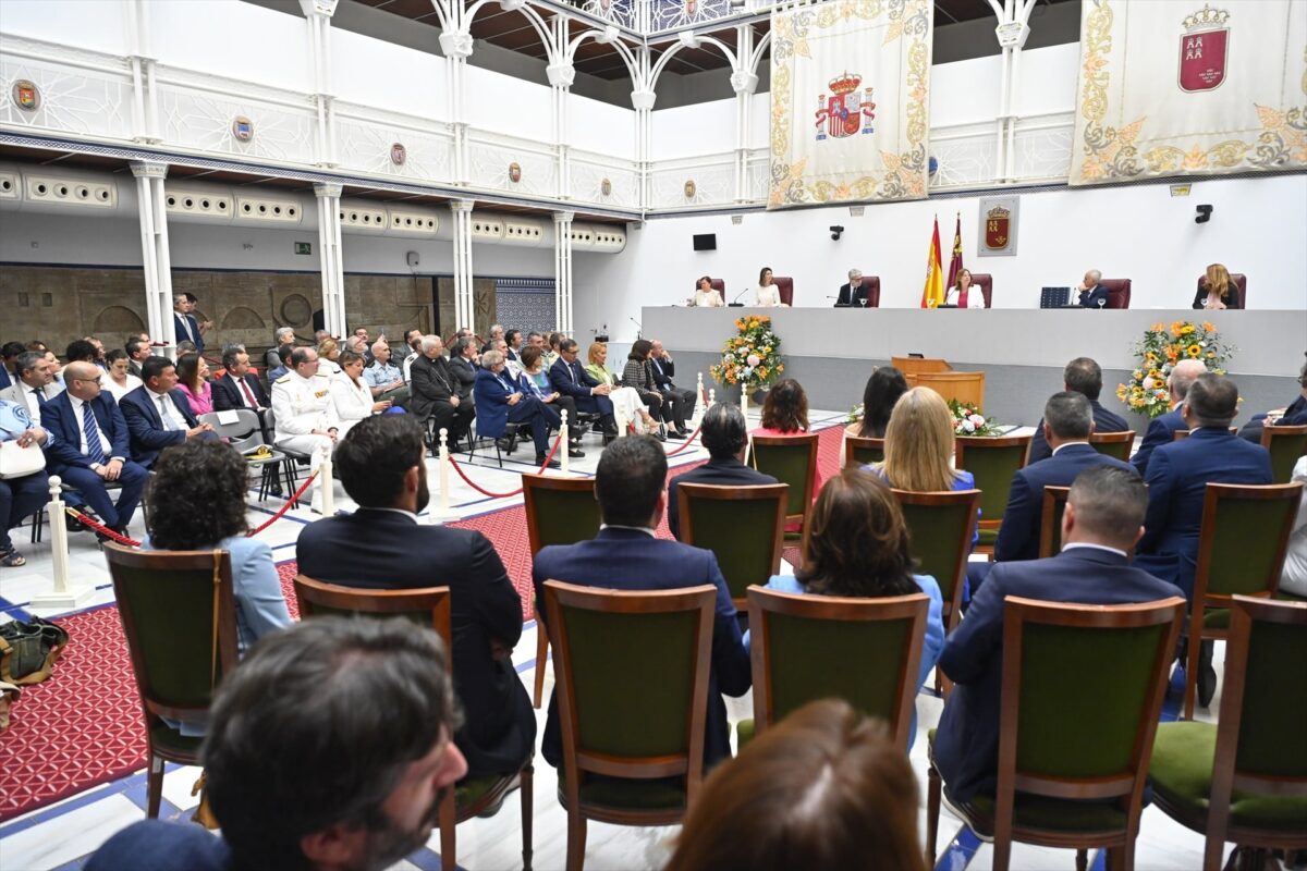 La Asamblea de Murcia rechaza la amnistía con el voto en contra del PSOE