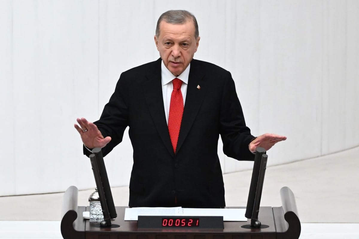 Erdogan es reelegido como presidente del Partido Justicia y Desarrollo