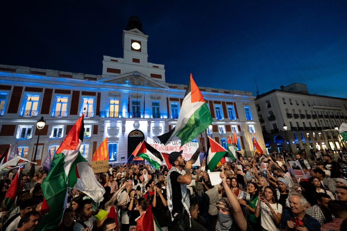 El Gobierno de España se alinea con Palestina y asociaciones judías exigen la dimisión de Díaz