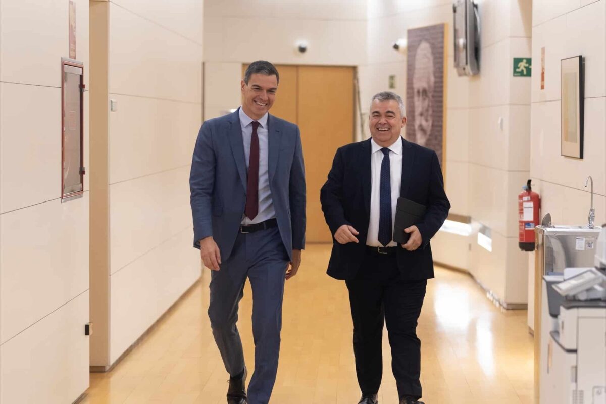 Sánchez encarga a Zapatero la negociación parlamentaria con Junts