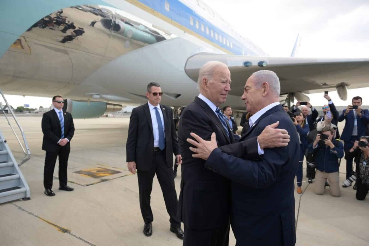 Biden avala la versión israelí sobre el ataque al hospital: «Parece que lo hizo el otro bando»