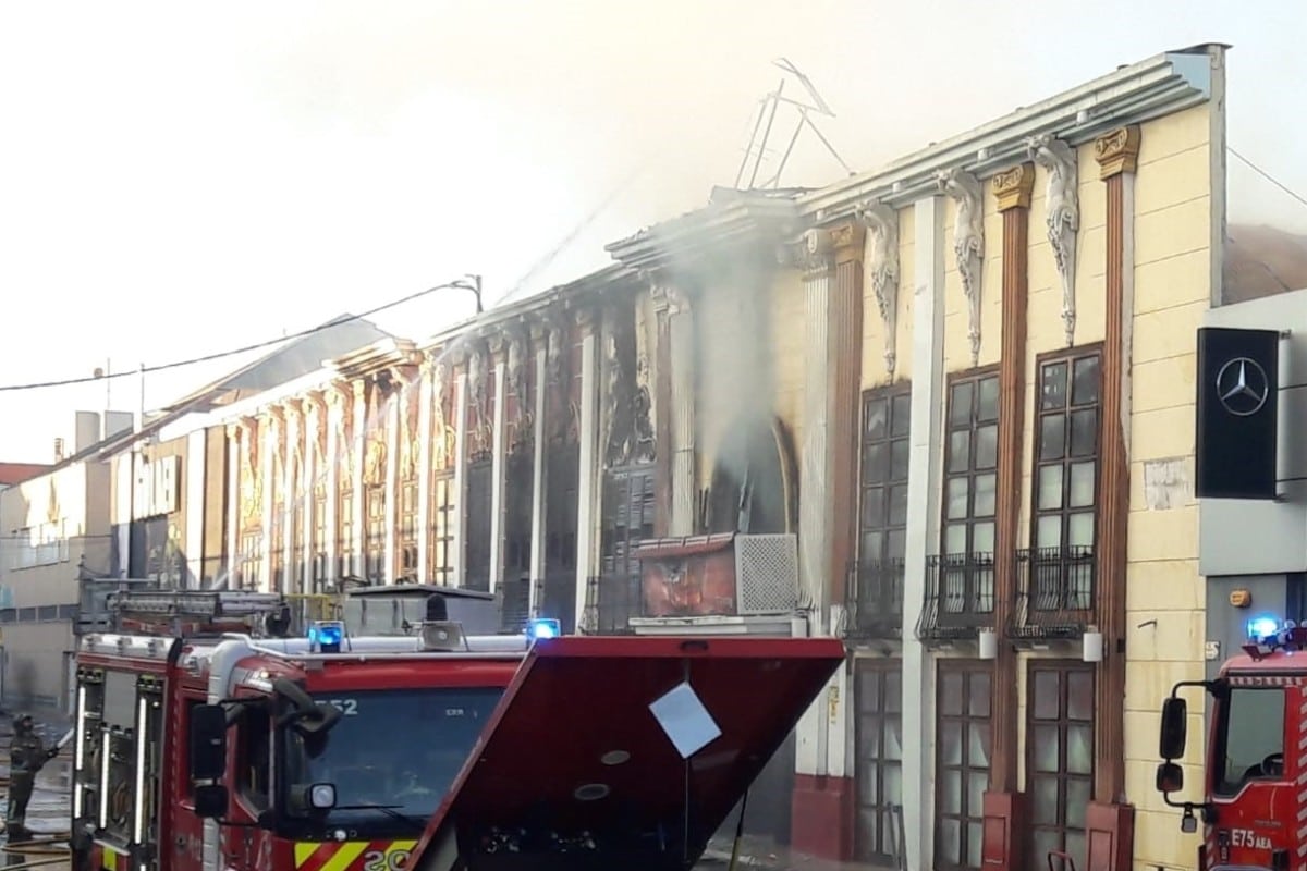 El Ayuntamiento de Murcia declara tres días de luto oficial por las víctimas del incendio en la discoteca Teatre