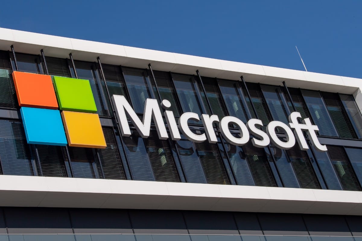El Gobierno de Aragón logra una histórica inversión de Microsoft que supondrá la creación de más de 2.000 empleos
