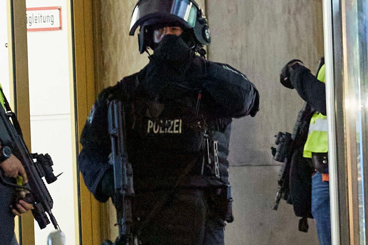 Austria eleva la alerta antiterrorista tras el atentado islamista en Bruselas