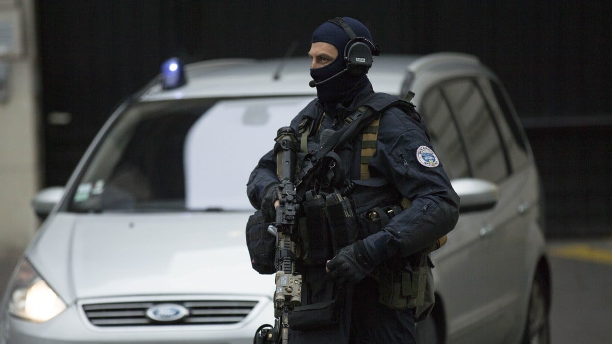 Bélgica admitió antes del atentado que tiene «serias dificultades» para controlar a más de 600 islamistas