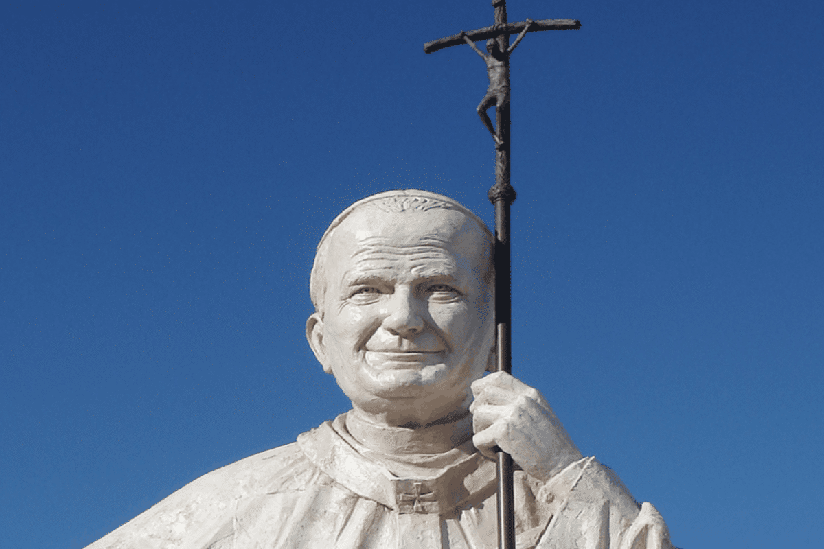 Algunas lecciones de San Juan Pablo II a todos nosotros (especialmente a los ateos)