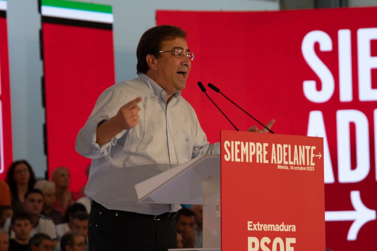 El secretario general del PSOE de Extremadura, Guillermo Fernández Vara. Europa Press.