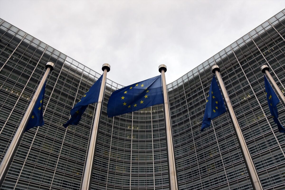 Bruselas recibe del Gobierno la ley de amnistía para su examen