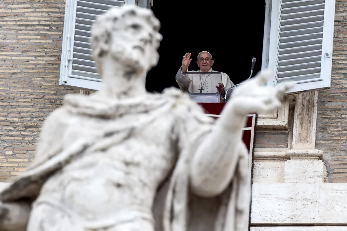 El Papa Francisco arremete contra la «glotonería»: «Se come demasiado»