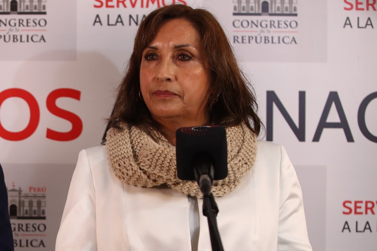Boluarte renuncia a la inmunidad presidencial tras los señalamientos de la Fiscalía de Perú