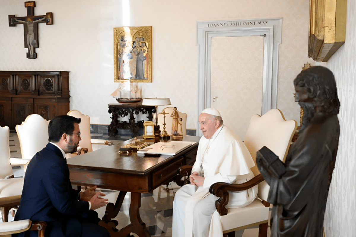El Papa se reúne con Pere Aragonès durante 40 minutos y después cancela parte de su agenda