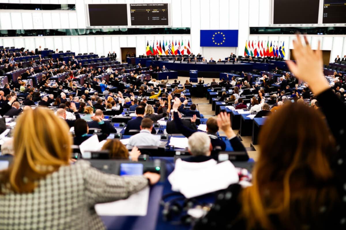 Los eurodiputados del ECR defienden a España ante el golpe del PSOE: «Sánchez es una amenaza para Europa»