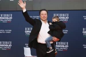 https://twitter.com/TarcisoRenova/status/1735993855349080347