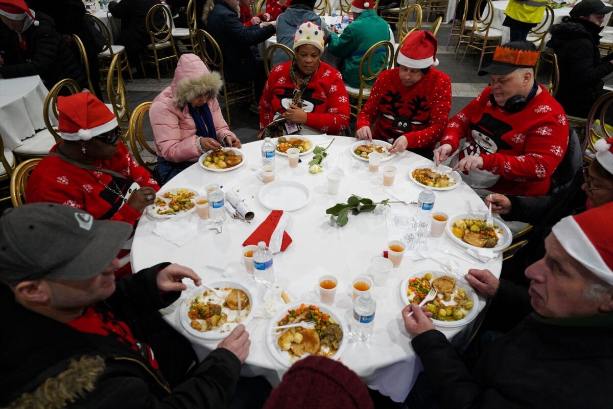 La Comunidad de Sant’Egidio pide ayuda para preparar una comida de Navidad para más de mil personas vulnerables