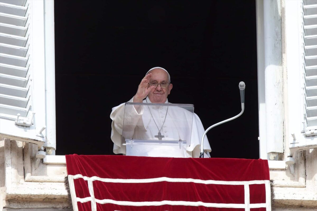 El Papa: «La guerra es un crimen contra la humanidad»