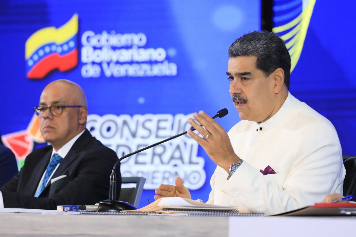 Maduro da pie a una escalada contra la oposición mientras asoma un conflicto militar con Guyana