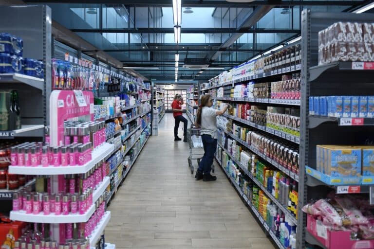 España lidera las subidas del precio de los alimentos en Europa: duplica a Francia e Italia y multiplica por diez la tasa de Alemania