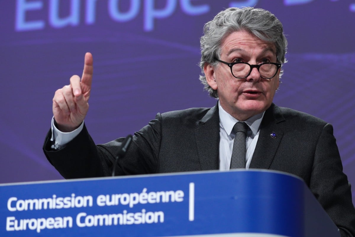 La Comisión Europea señala ahora que el comisario Thierry Breton «no coordinó» la amenaza a Elon Musk