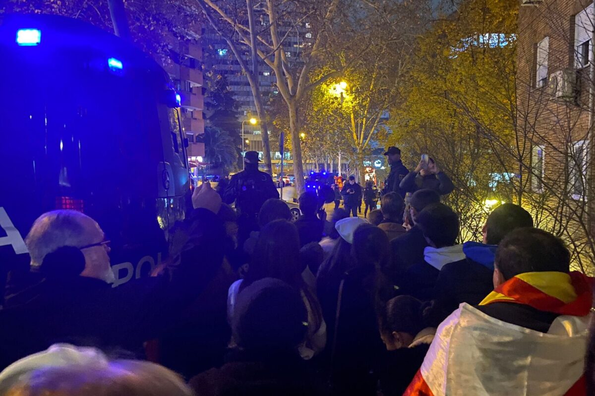 Medio millar de providas se concentran frente a un abortorio en Madrid el día de los santos inocentes