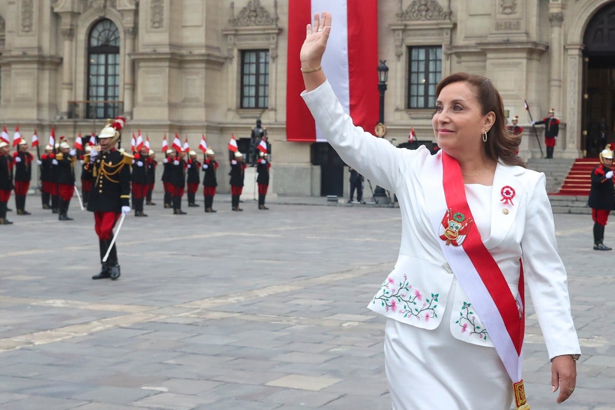 Boluarte defiende la «estabilidad democrática» recuperada durante su primer año de Gobierno