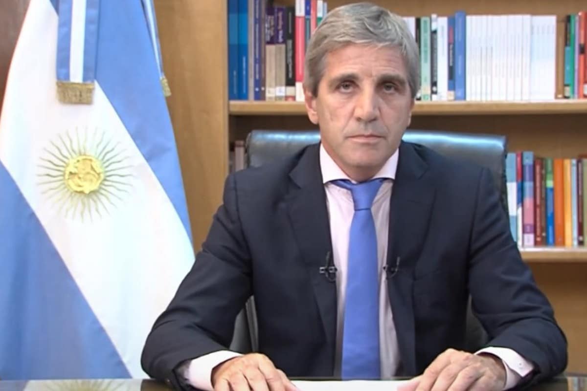 El Gobierno de Argentina prevé una mejora económica en el segundo semestre del año: «Estamos yendo por el camino correcto»
