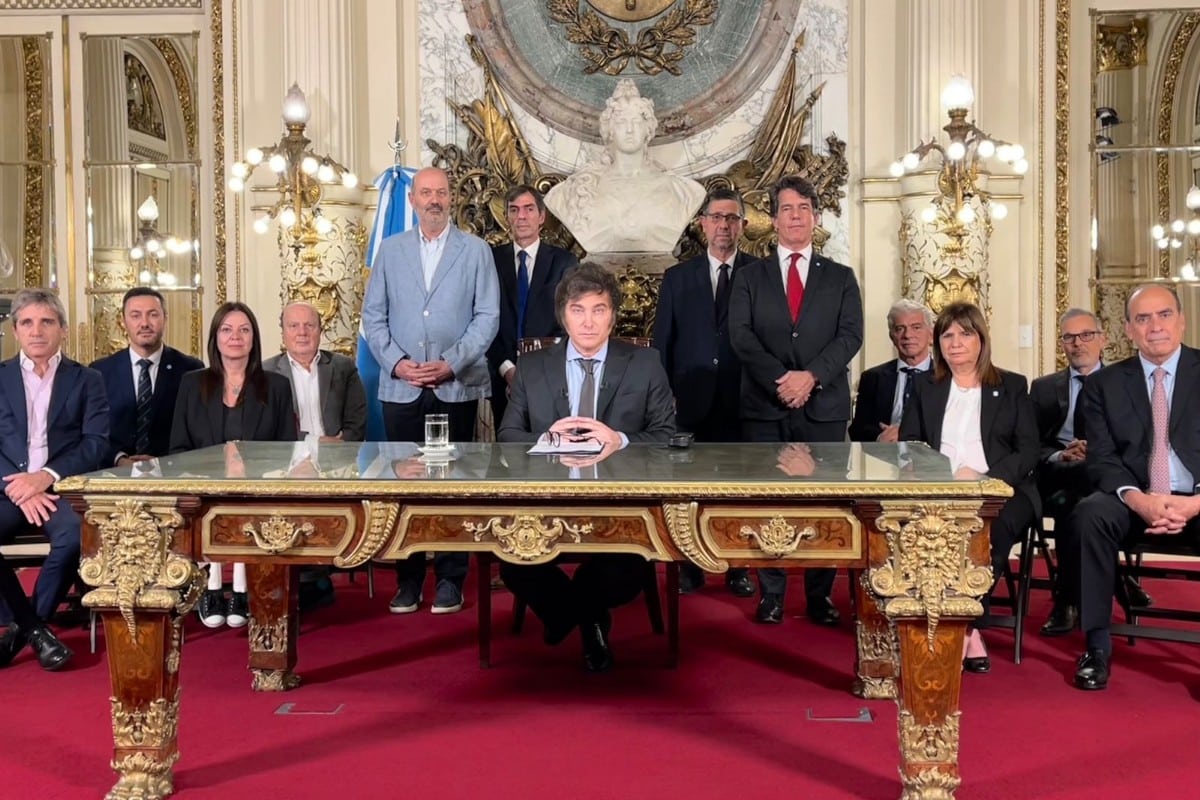 Milei anuncia 30 medidas económicas para desmontar el «andamiaje jurídico y opresor» que lastra a Argentina
