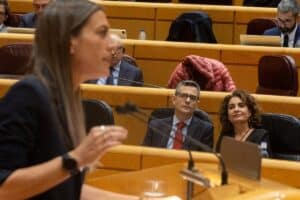 El Gobierno le regala a Juns un cupo como el vasco. Europa Press.